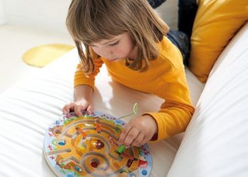 Haba Magnetspiel Maulwurflabyrinth